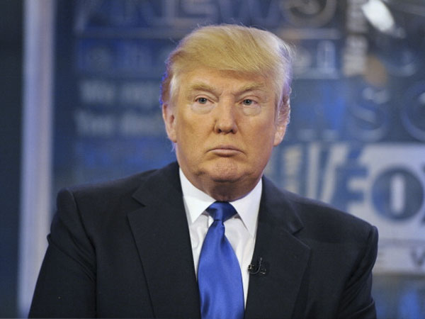 US government shuts down as bill to extend funding is blocked US government shuts down as bill to extend funding is blocked