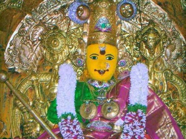 కోర్టు ఆదేశాలతో అతను ఇలా...