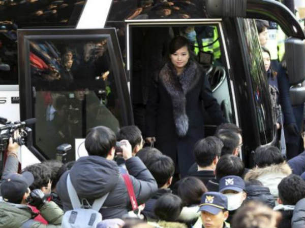  ఆమె అడగుపెట్టగానే..