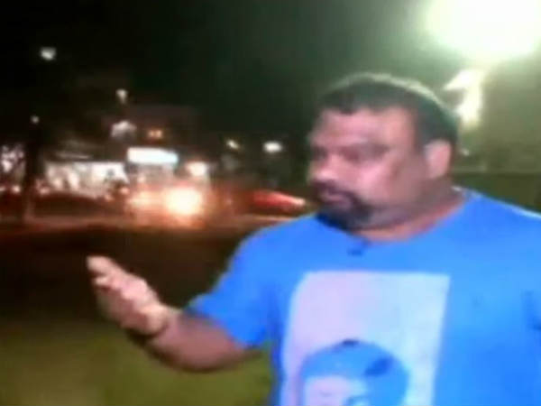  మహేష్ కత్తిపై కోడిగుడ్ల దాడి...