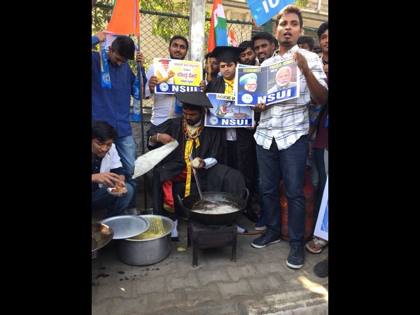 NSUI students marked unique protest by selling Pakoda infront of RC college in Bengaluru
