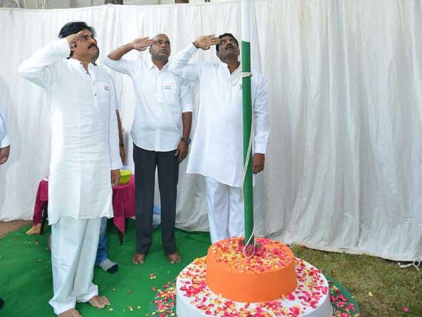  జిల్లా పార్టీ కార్యాలయానికి శంకుస్థాపన