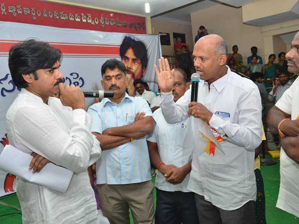 పెద్దలతో మాట్లాడుతా