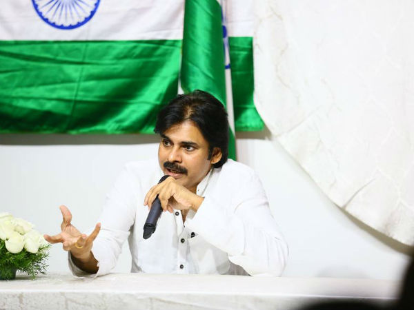 పార్టీలో ఎక్కువ తక్కువ లేకుండా
