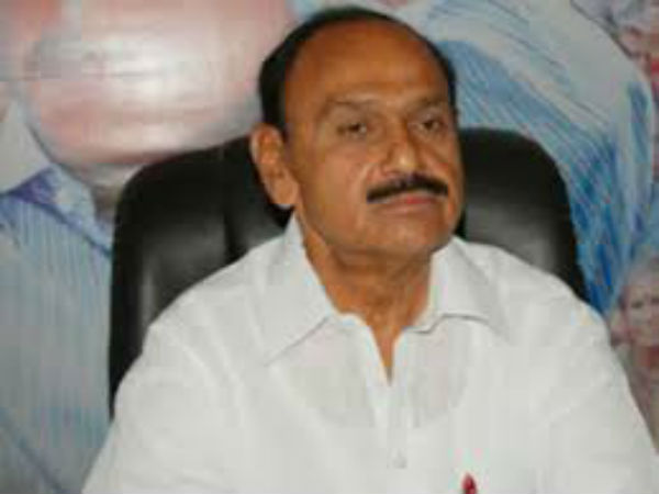 జగన్ మాట తప్పడు జగన్ మాట తప్పడు