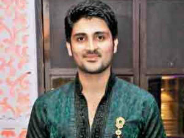 పలు చిత్రాల్లో నటించాడు