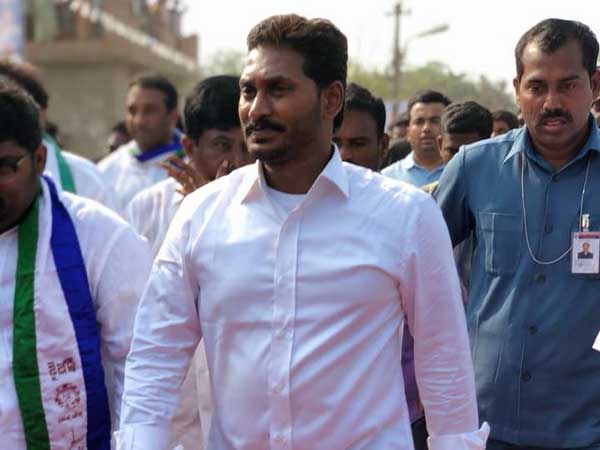  ఒక్కటే...తేడా...