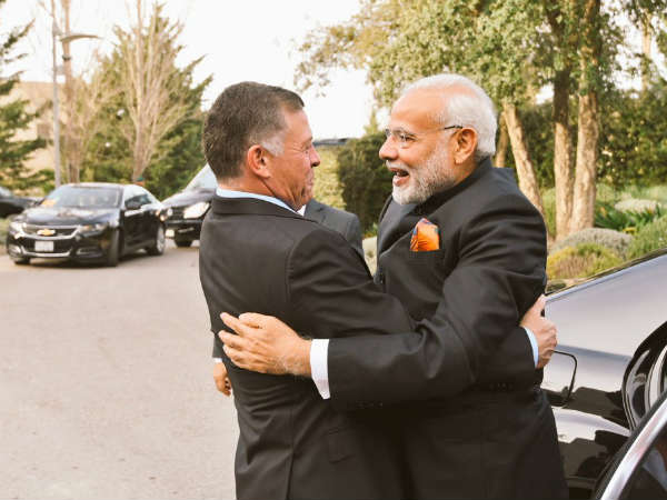 జోర్డాన్‌లో మోడీకి ఘన స్వాగతం...