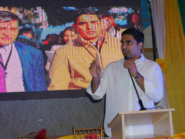 పెట్టుబడులతో వస్తే సహకరిస్తాం