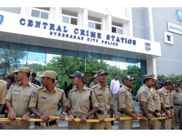 భారీ భద్రత