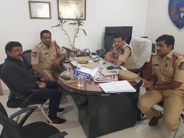 కించపర్చారంటూ వర్మపై రెండు కేసులు