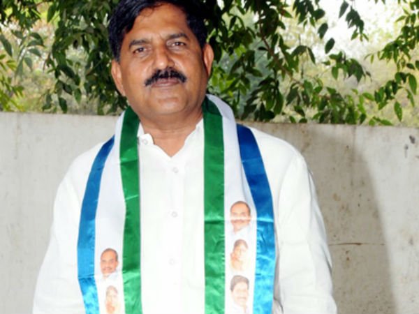  పార్టీకి సంబంధంలేదు