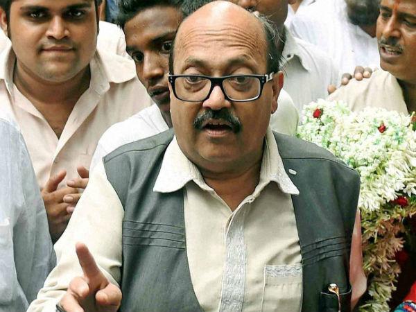 అమర్ సింగ్ మాటలపై విస్మయం...