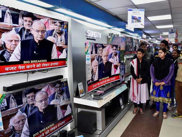 గ్రామీణ ప్రాంతాలే టార్గెట్ గ్రామీణ ప్రాంతాలే టార్గెట్