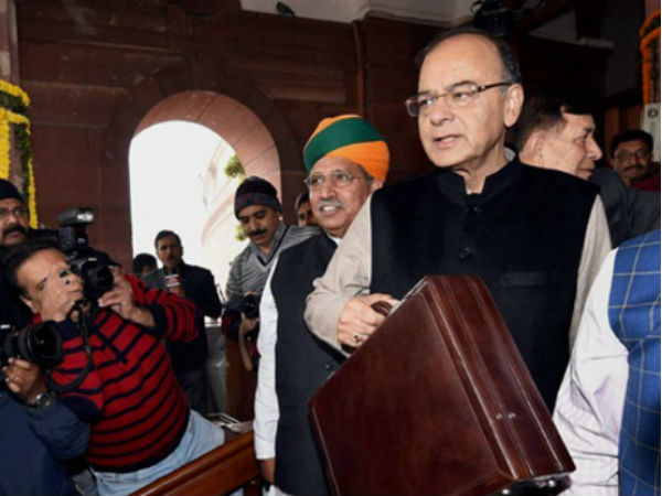 చట్టబద్ధ హామీలకు సిద్ధంగా లేని కేంద్రం