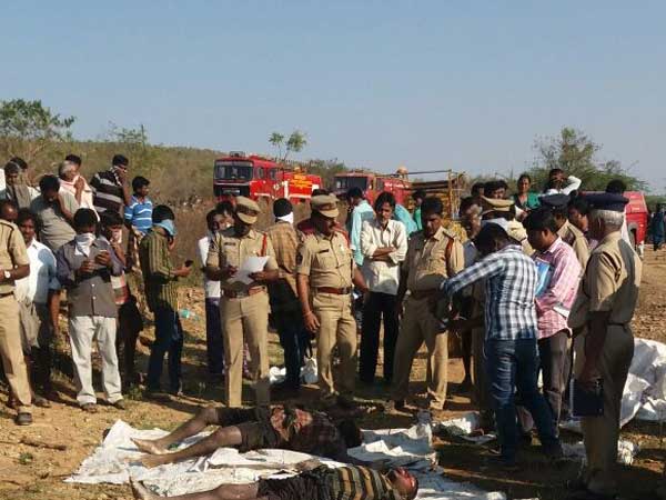  తప్పించుకోబోయి మృత్యువాత పడ్డారా...