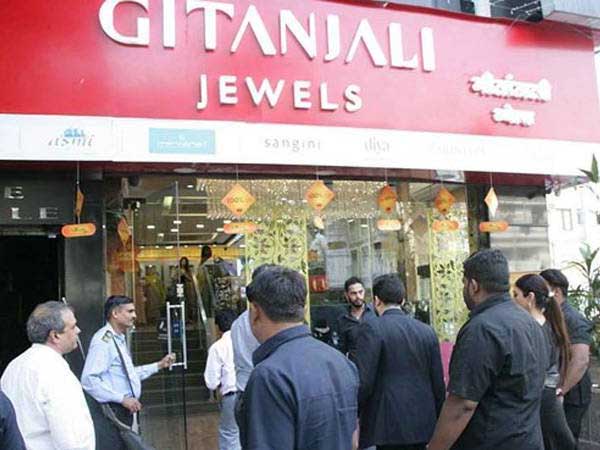 PNB fraud: Another loan worth Rs 5,280 crore not repaid by Gitanjali to 31 banks PNB fraud: Another loan worth Rs 5,280 crore not repaid by Gitanjali to 31 banks