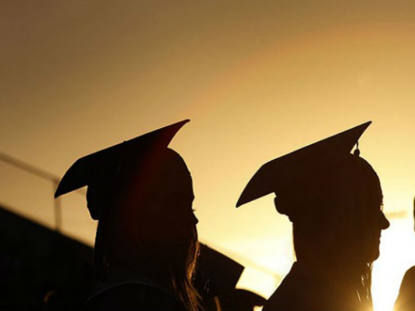 రెచ్చిపోతున్న అక్రమార్కులు...నిర్వేదంలో ప్రజలు...