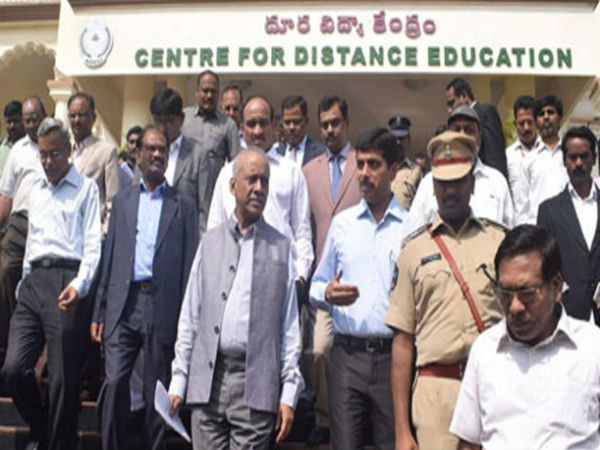 హైకోర్టు భవనం కోసం...నాగార్జునా యూనివర్శిటీ పరిశీలన...