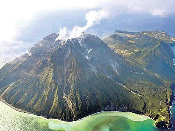 క్రియాశీలమైన అగ్నిపర్వతం... 