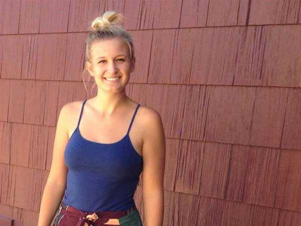  ఎడమకంట్లో పురుగును గుర్తించింది...