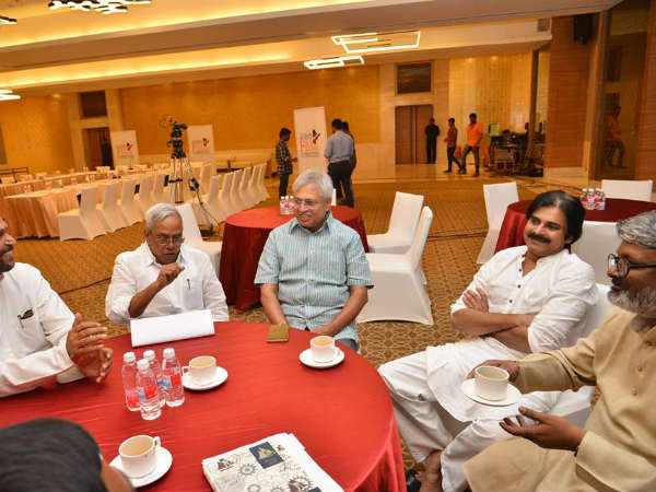 మోడీ బలం తగ్గడంపై మోడీ బలం తగ్గడంపై