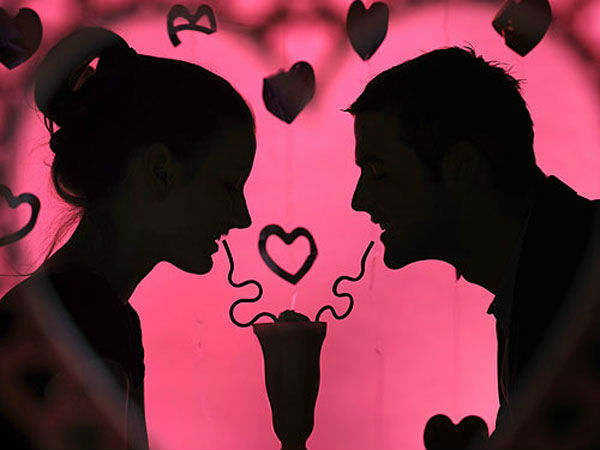 ఆనందంలో మనోహర్ ఆనందంలో మనోహర్