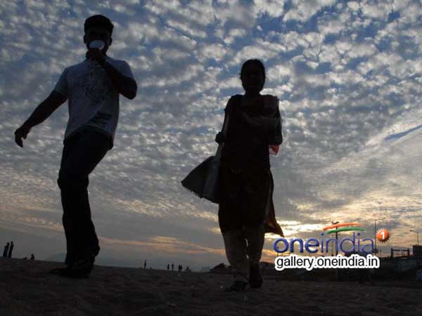 తల ఎత్తి చూస్తే! తల ఎత్తి చూస్తే!