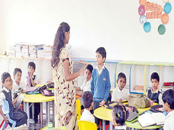 మోడరన్ స్కూల్...మోడల్ సిస్టమ్...