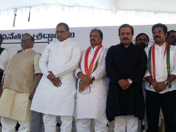 పోలీసులపై నమ్మకం పోయింది పోలీసులపై నమ్మకం పోయింది