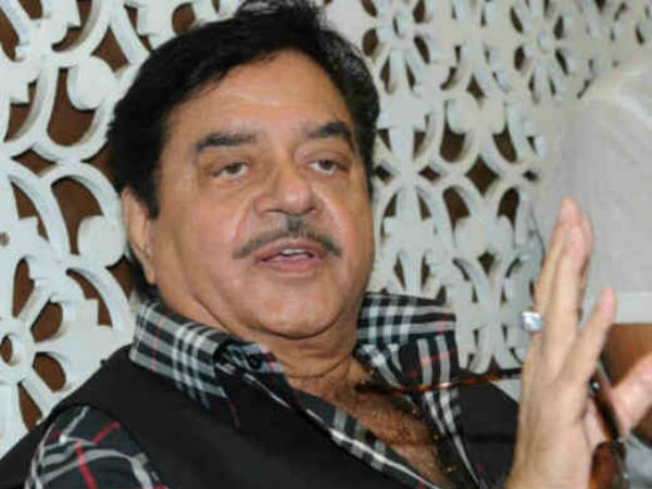 వట్టి మాటలు వద్దు