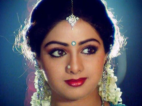 వారి పని వారు చేసుకోనివ్వండి