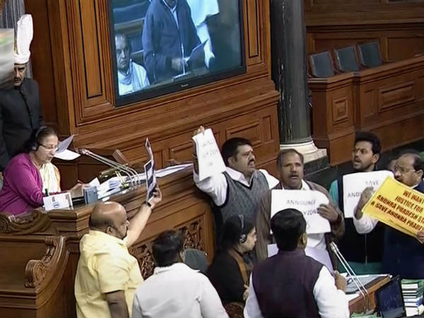 ప్రధానితో భేటీ వివరాలు వెల్లడించేందుకు రాజ్‌నాథ్ నో