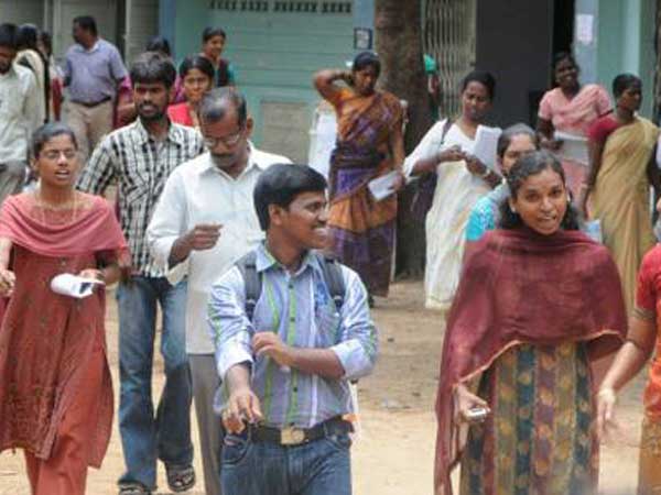 పరీక్షా కేంద్రాల కేటాయింపు...అసలు విషయం 