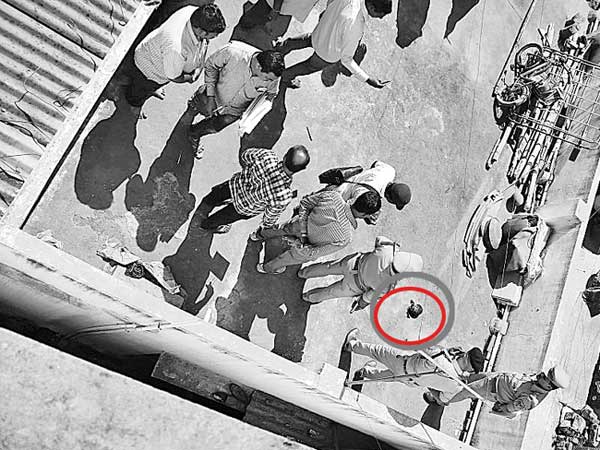  ఇంకా ఎటూ తేలలేదు: