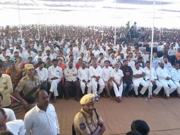 కాల్ డేటాతో ఎందుకు విచారణ జరపడం లేదు, ఎవరున్నారు? కాల్ డేటాతో ఎందుకు విచారణ జరపడం లేదు, ఎవరున్నారు?