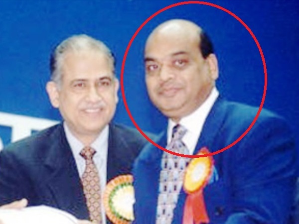 పాన్ పరాగ్ దీపక్ కొఠారీ సోదరుడే విక్రమ్ పాన్ పరాగ్ దీపక్ కొఠారీ సోదరుడే విక్రమ్