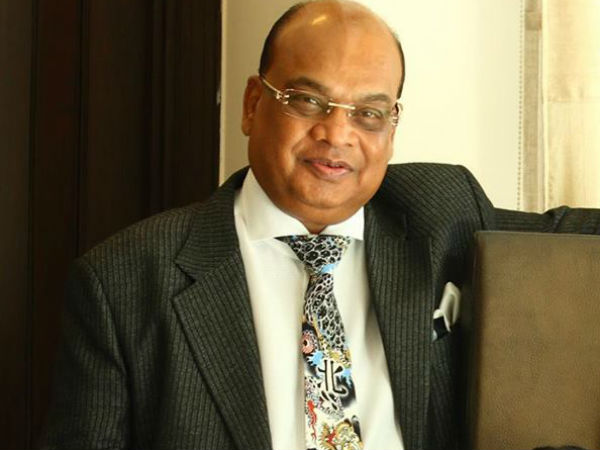 కొఠారీని ప్రశ్నిస్తున్న సీబీఐ కొఠారీని ప్రశ్నిస్తున్న సీబీఐ