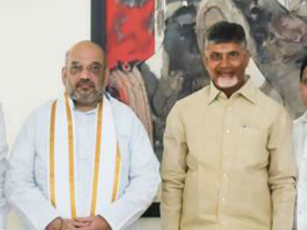 ఆశోక్‌గజపతిరాజుతో ఫోన్‌లో బాబు చర్చలు