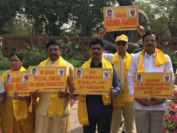 పవన్ కళ్యాణ్‌పై ఆగ్రహం
