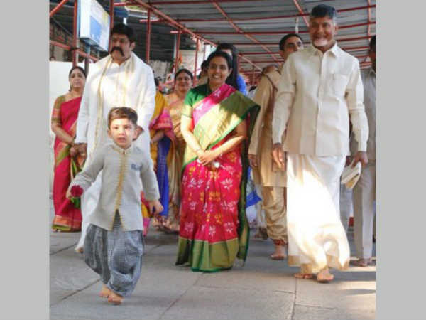 అన్న ప్రసాద వితరణకు విరాళం