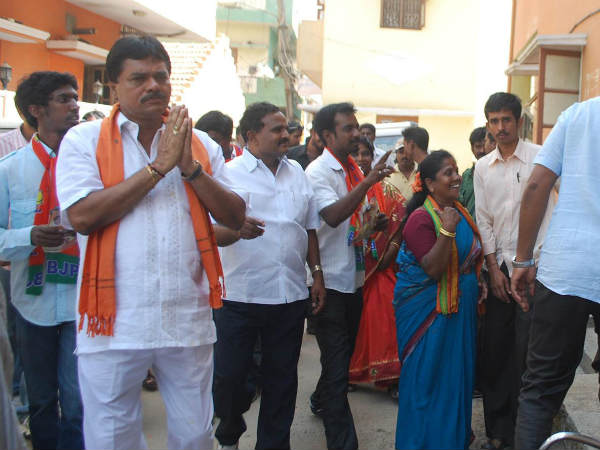  బీజేపీ నుంచి సస్పెండ్