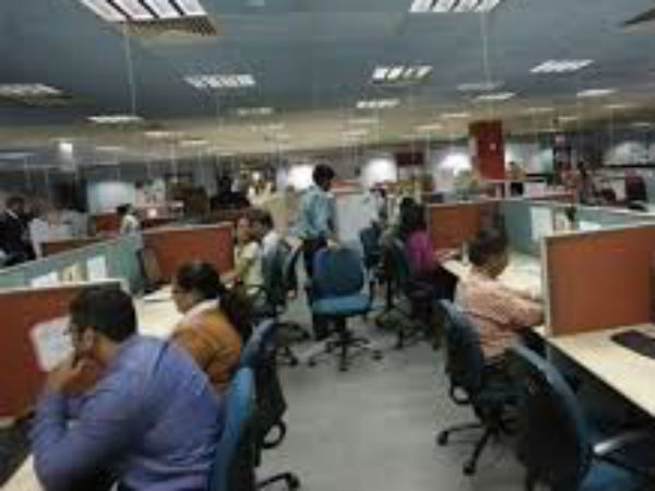 టీడీఎస్ స్కాంపై లోతుగా ఐటీ అధికారుల విచారణ