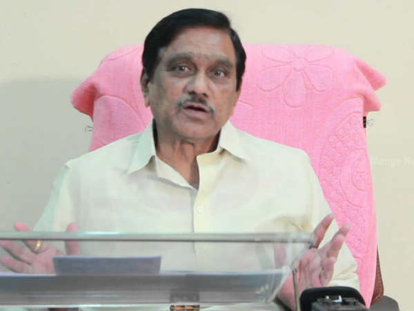  కేసీఆర్ ఆహ్వానం పంపిస్తే ఆలోచిస్తాం