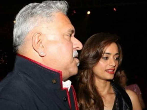 సెటైర్లే సెటైర్లు