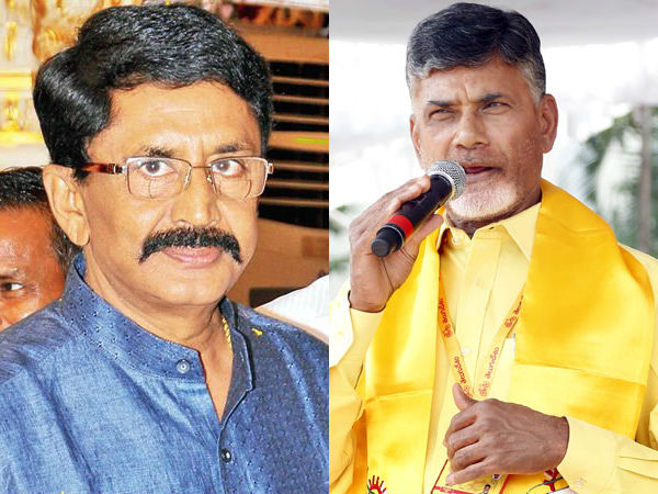 పదవులు పట్టుకొని వేళ్లాడుతున్నారని