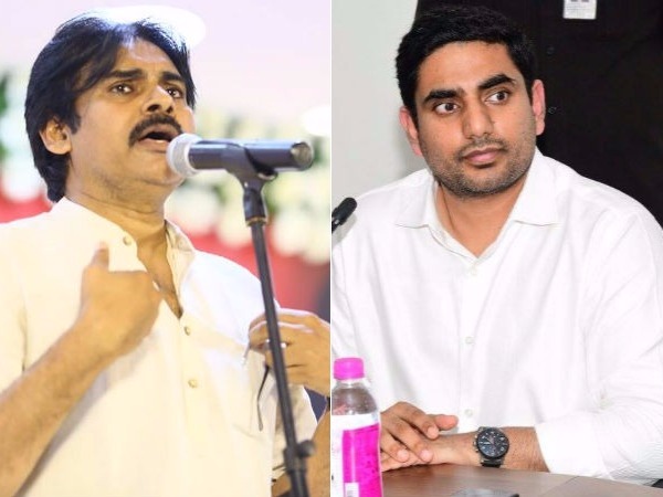 పవన్ స్థాయి తగ్గించుకొన్నారు.