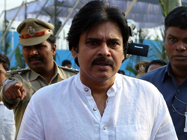  భారీ బహిరంగ సభ