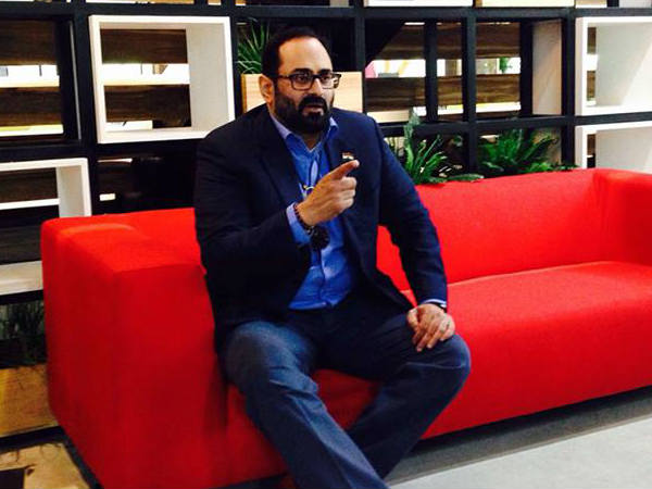 కన్నడిగులకు హ్యాండ్