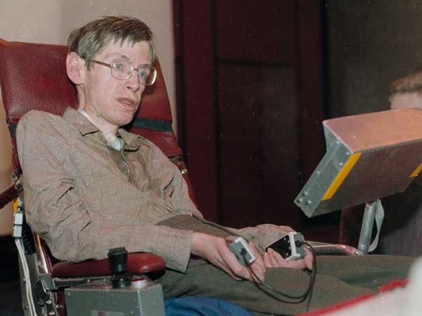 భారత్‌లో 2001లో 16 రోజులపాటు హాకింగ్ పర్యటన 